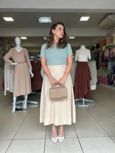SAIA FEMININO MIDI R05