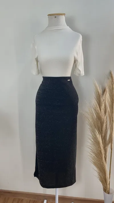 SAIA FEMININO ADULTO MIDI
