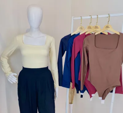 BODY FEMININO ADULTO MANGA LONGA DEC QUADRADO