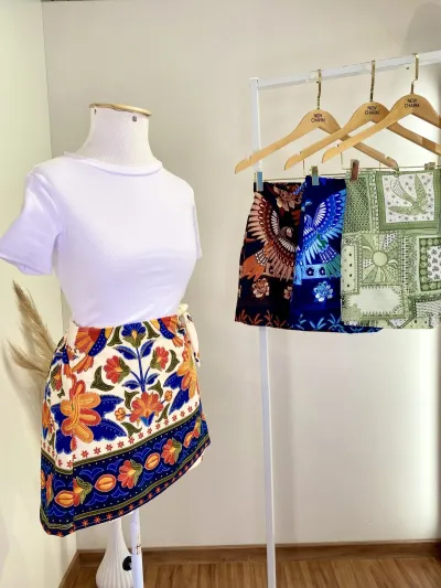 GLEE — SHORTS SAIA FEMININO ADULTO FARM
