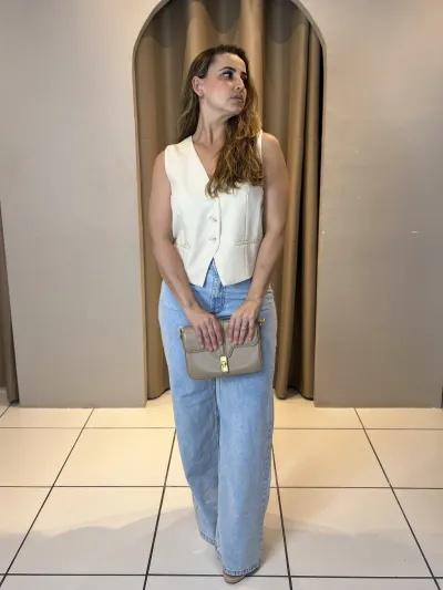 HERING — COLETE FEMININO ADULTO SEM MANGA ALFAIATARIA
