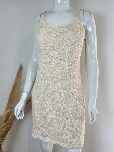 HERING — VESTIDO FEMININO ADULTO SEM MANGA CURTO