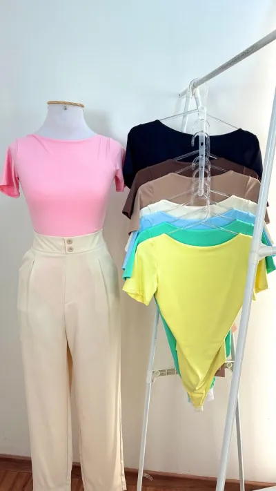 BODY FEMININO SEM MANGA