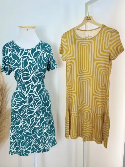 VESTIDO FEMININO ADULTO SEM MANGA CURTO