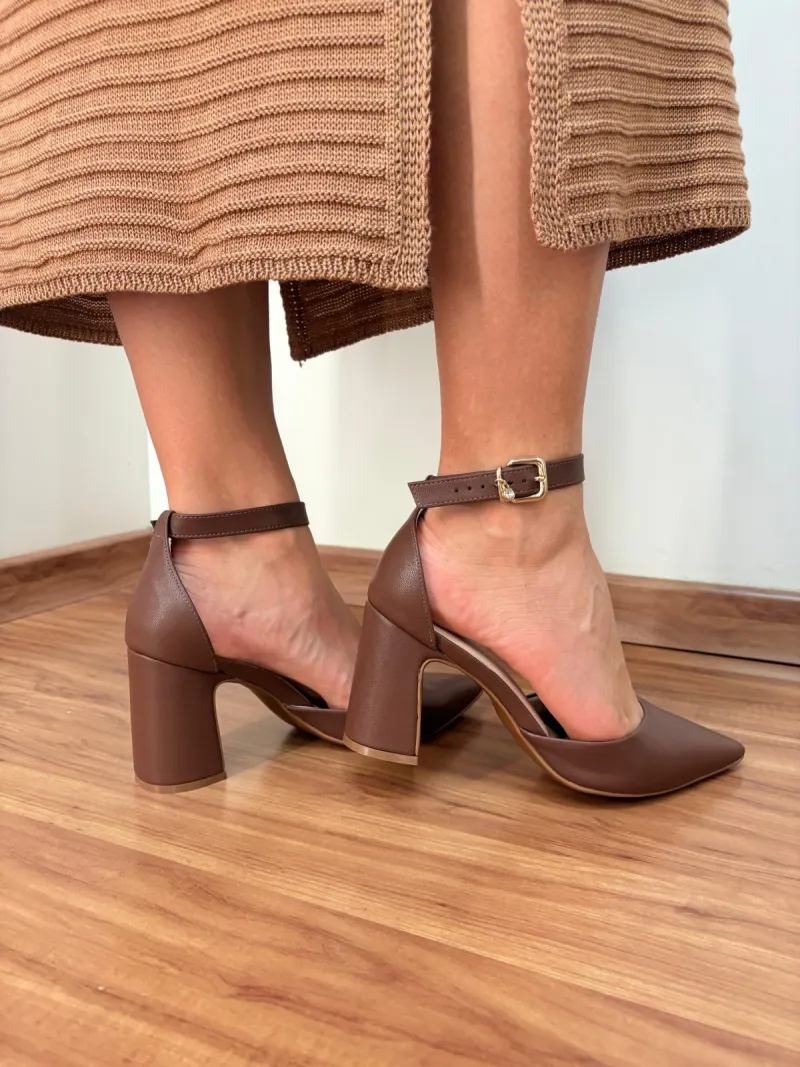 SANDALIA FEMININO ADULTO SALTO
