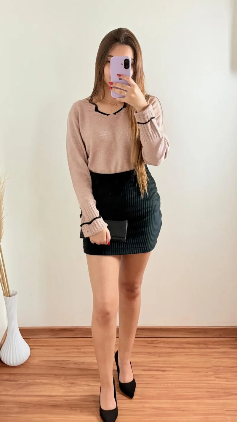 SAIA FEMININO CURTO AVELUDADO R05