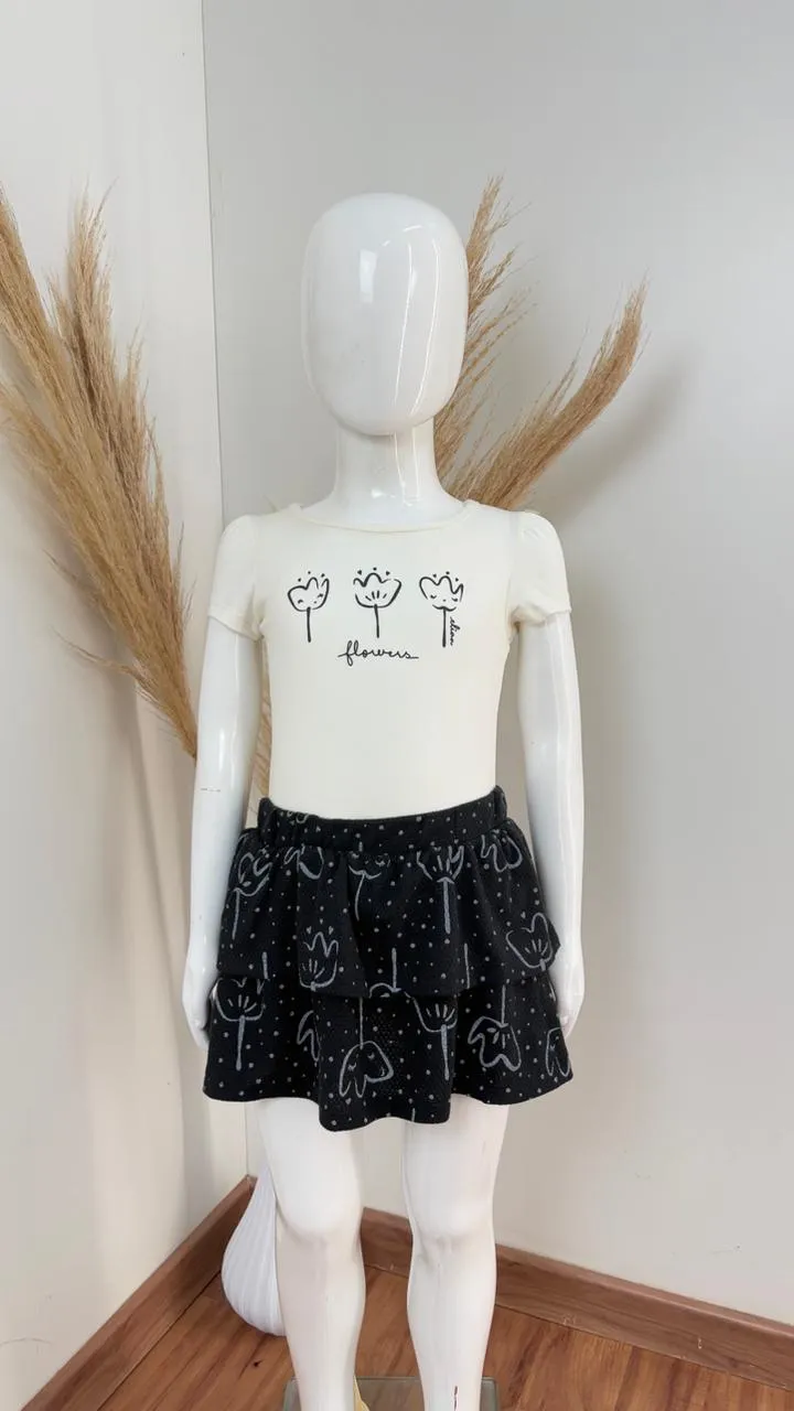 CONJUNTO FEMININO INFANTIL SEM MANGA+SAIA