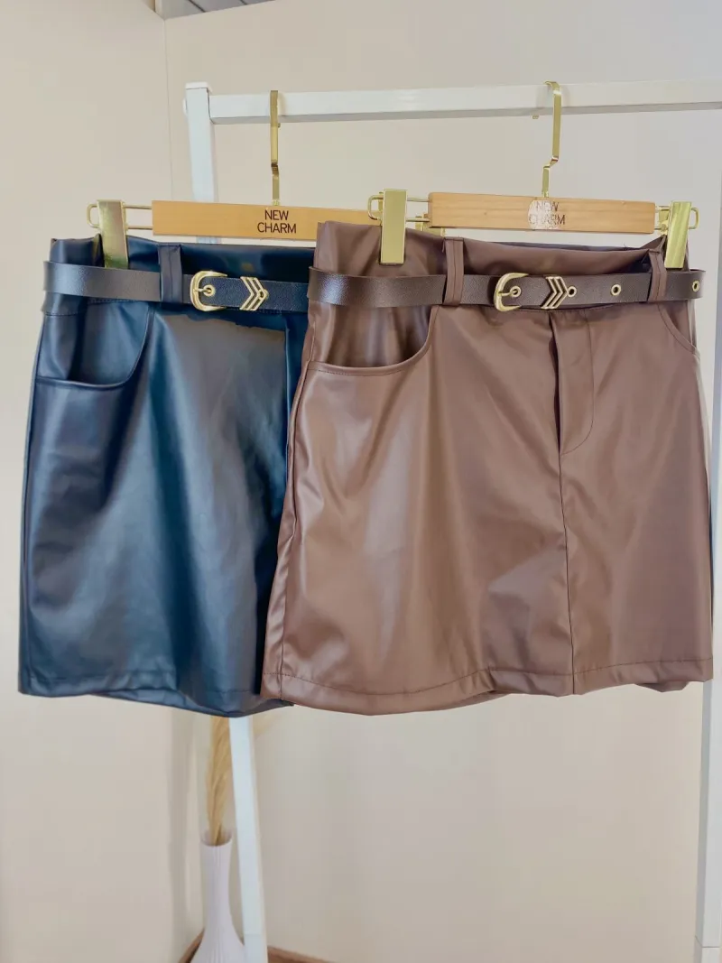 SHORTS SAIA FEMININO ADULTO COURINO