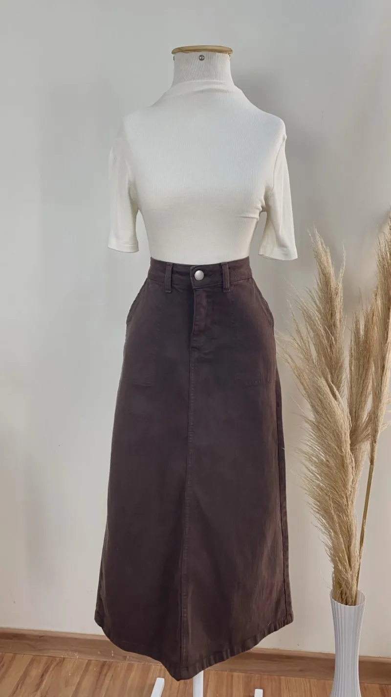 SAIA FEMININO ADULTO MIDI