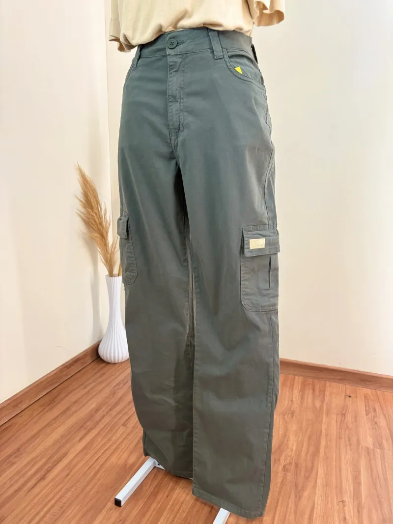 CALCA FEMININO ADULTO RETA CARGO