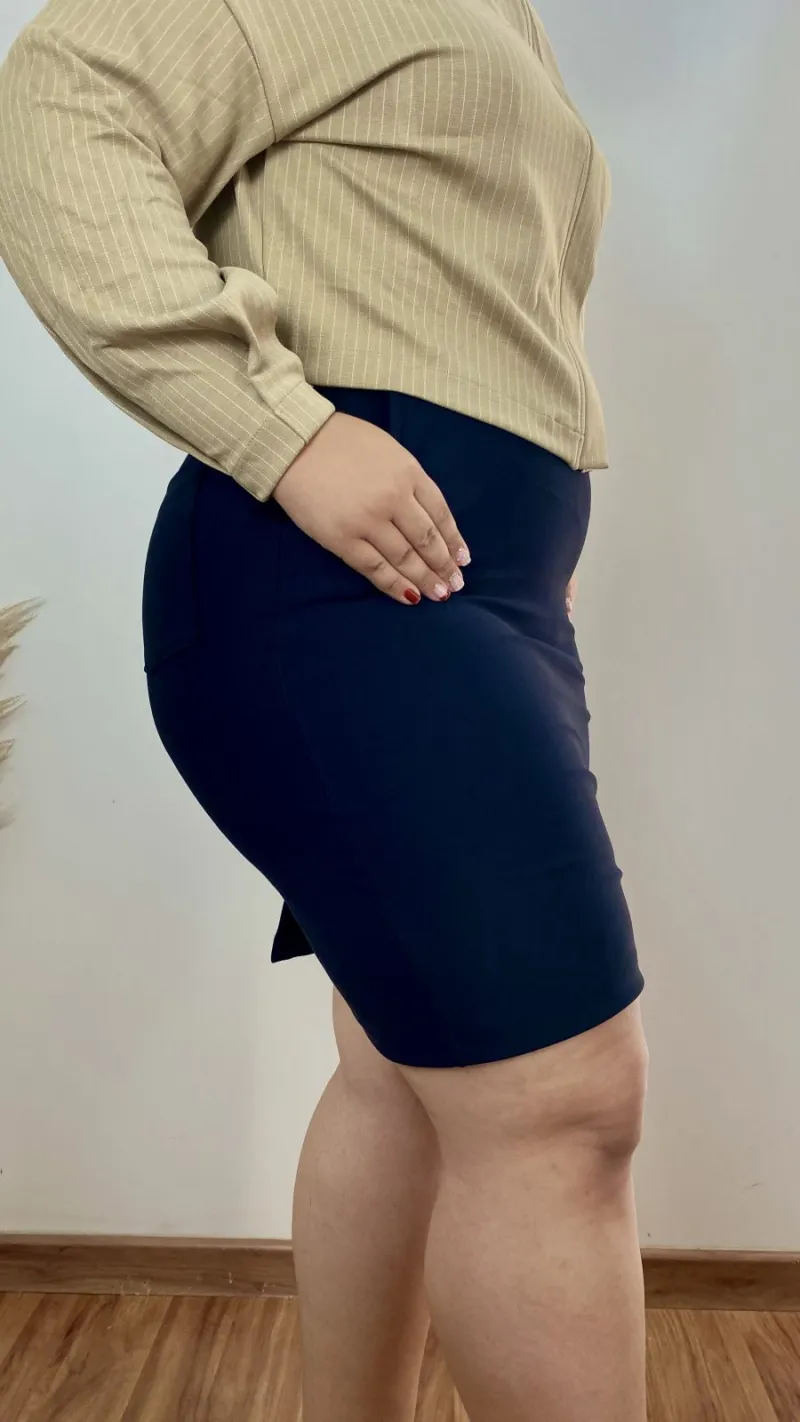 SAIA FEMININO ADULTO CURTO C/BOLSO
