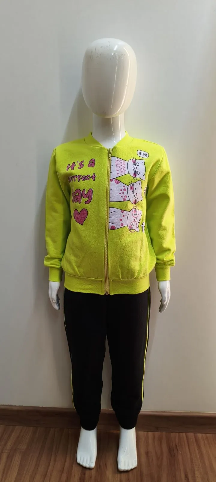 CONJUNTO FEMININO INFANTIL MOLETOM R01